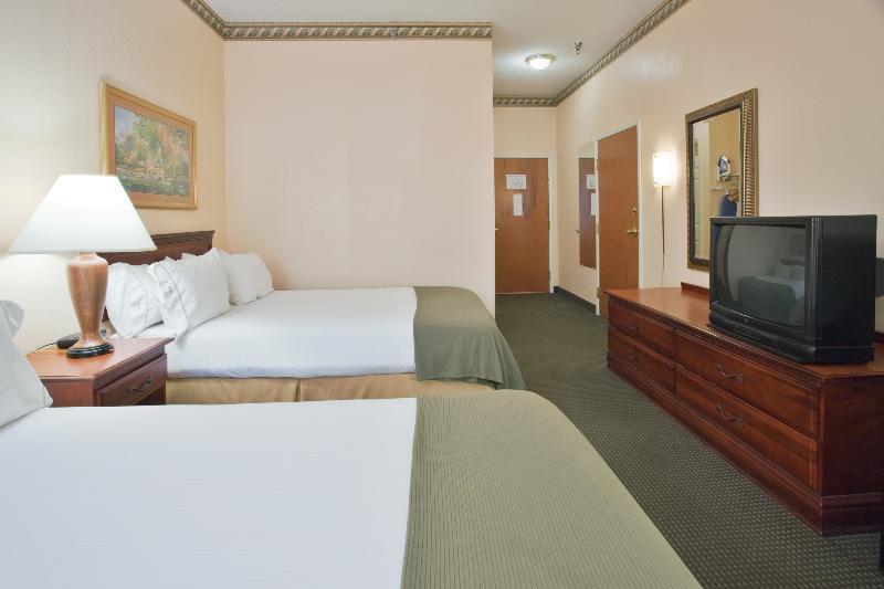 Holiday Inn Express - Plymouth By Ihg Exteriör bild